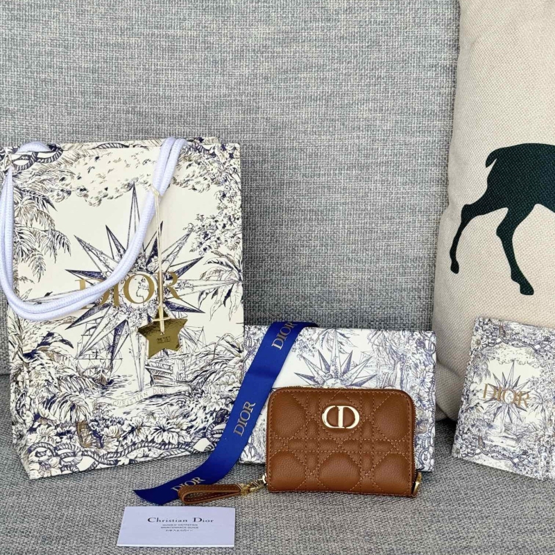 D*or wallets